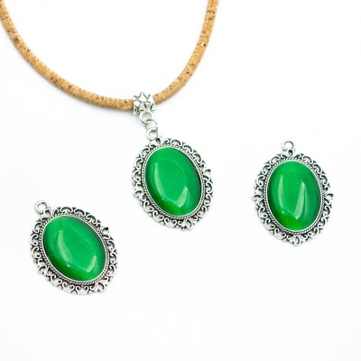 3pcs Green, White or Black Zamak pendant D-3-241